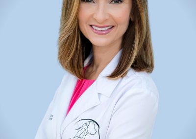 Upcoming Facebook Live Featuring Veterinary Behaviorist Dr. Lisa Radosta!